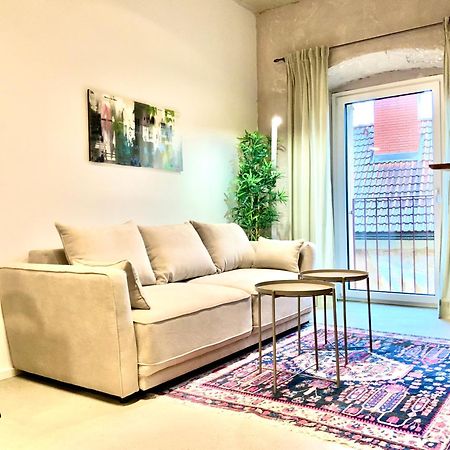 빌라흐 Waterfront - Urbane Eleganz Am Bachufer 아파트 외부 사진